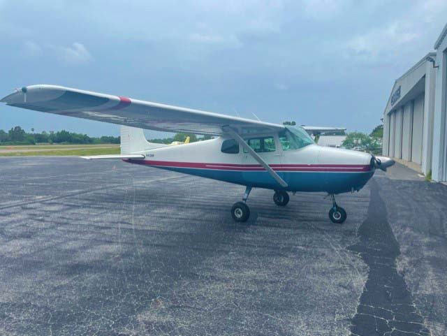 cessna-172-4126F Cessna 172 4126F
