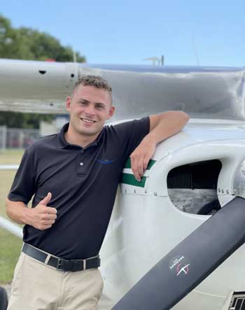 alex-thomas Alex Thomas Flight Instructor